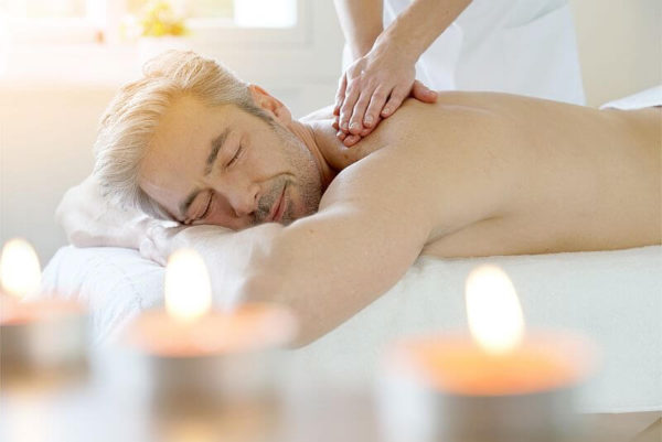 herbix das schweizer kräuteröl wellness massage moodbild